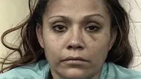 Wanita buronan asal Meksiko telah berhasil menyembunyikan pistol di alat kelaminnya. 