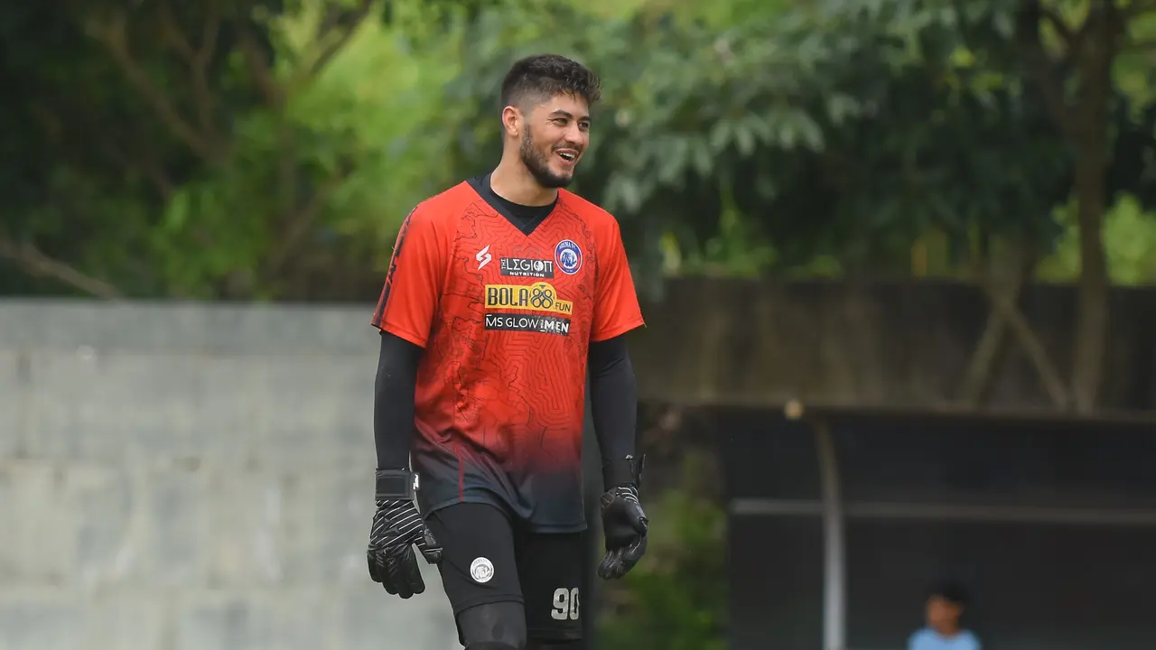 Adilson Maringa