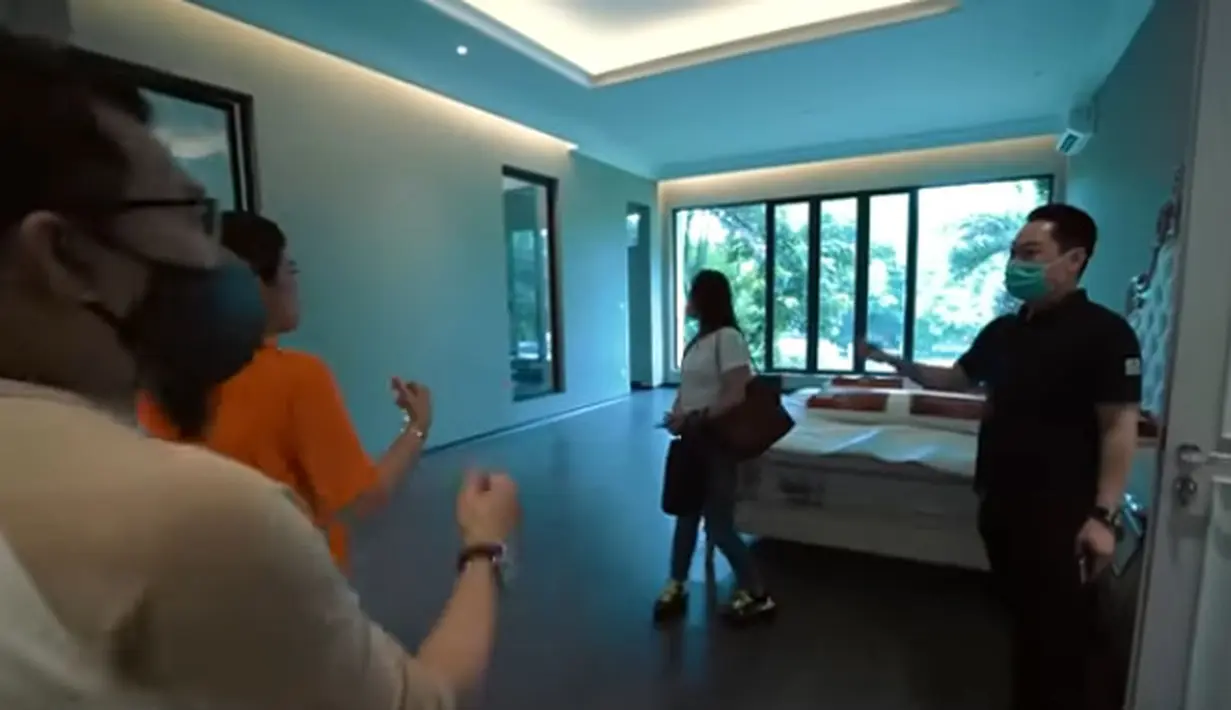 Anang Hermansyah dan Ashanty cari rumah. (Youtube/ The Hermansyah A6)