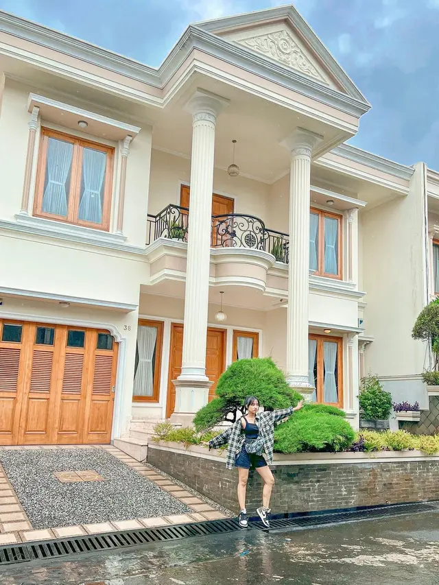 Fuji beli rumah mewah (Instagram/fuji_an)