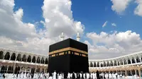 4 lokasi wisata unik yang jadi tujuan favorit para jamaah umroh ketika berada di Arab Saudi. Apa saja? Yuk langsung saja disimak.