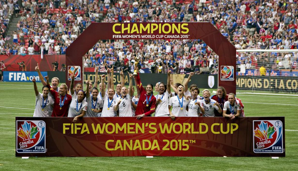 Amerika Serikat akhirnya berhasil menjadi juara Piala Dunia Wanita 2015 setelah mengalahkan Jepang dengan skor 5-2. yang berlangsung di Stadion BC Place, Vancouver, Kanada. Senin (6/7/20150 pagi WIB. (AFP PHOTO/ANDY CLARK)
