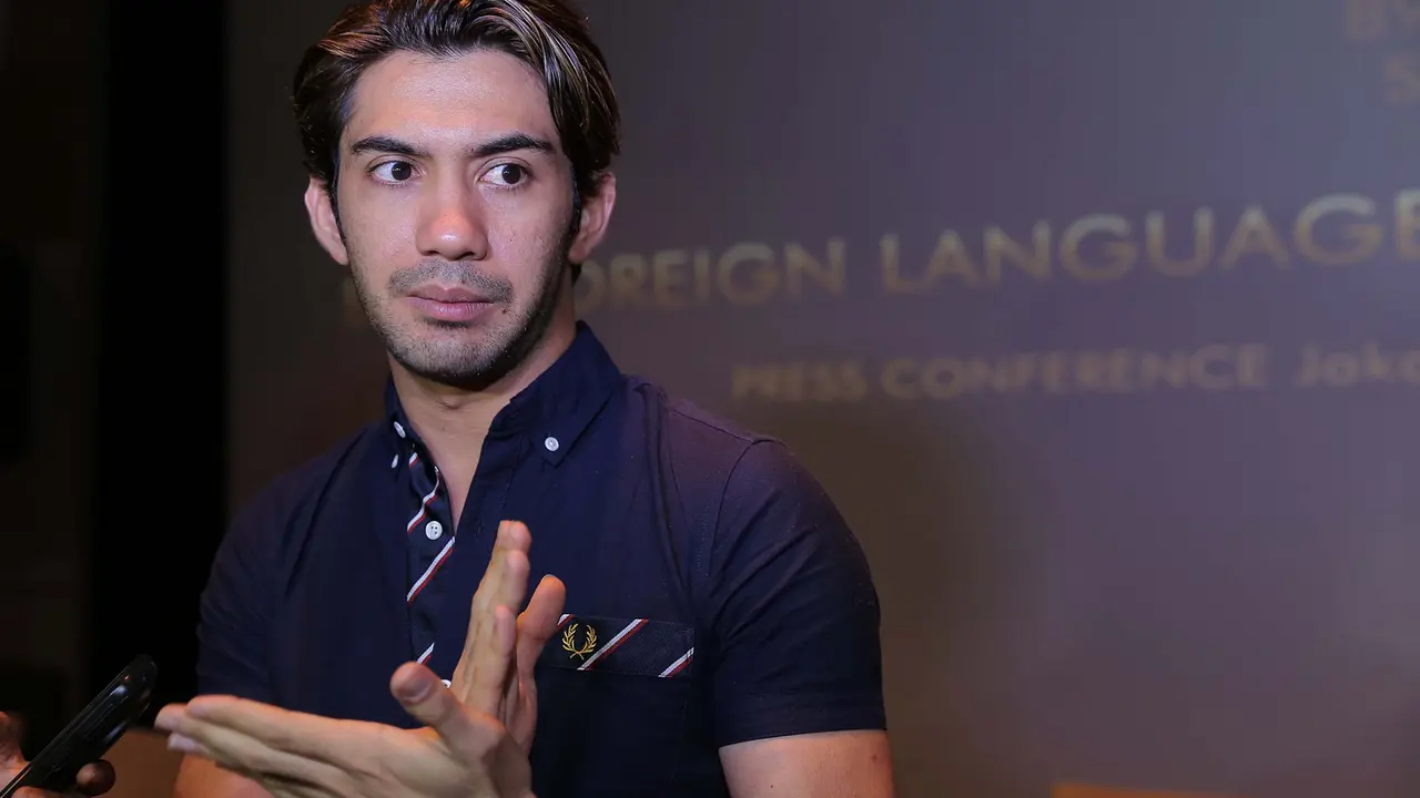 [Bintang] Reza Rahadian
