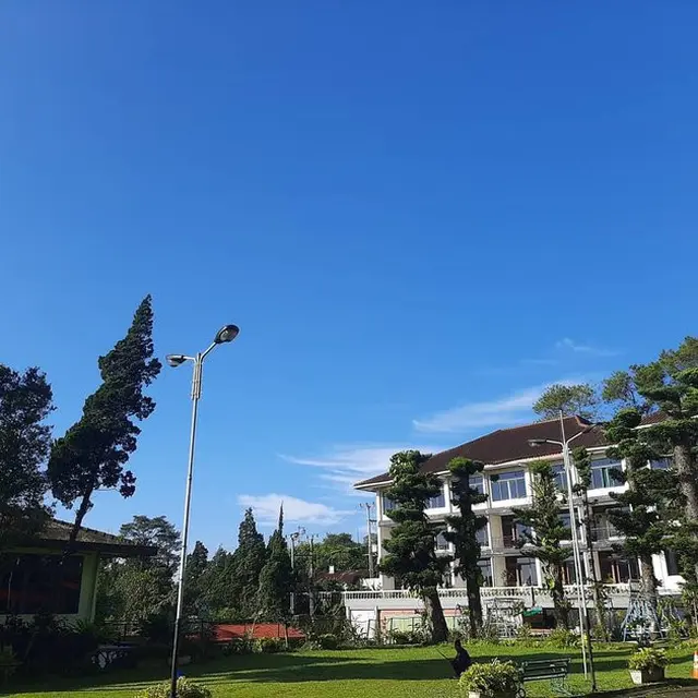 Potret Megah Hotel Tamara Bleszynski