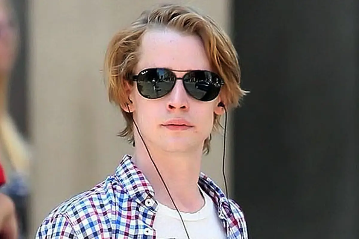 macaulay-culkin-140124b.jpg