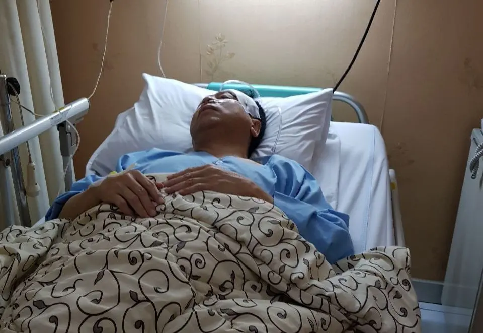 Beredar foto Ketua DPR RI Setya Novanto sedang dirawat di rumah sakit, Kamis (16/11/2017) (Istimewa)
