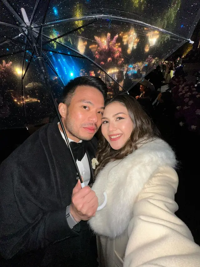 6 Potret Jessica Mila dan Yakup Hasibuan Kondangan ke Turki, Bertemu Chelsea Islan