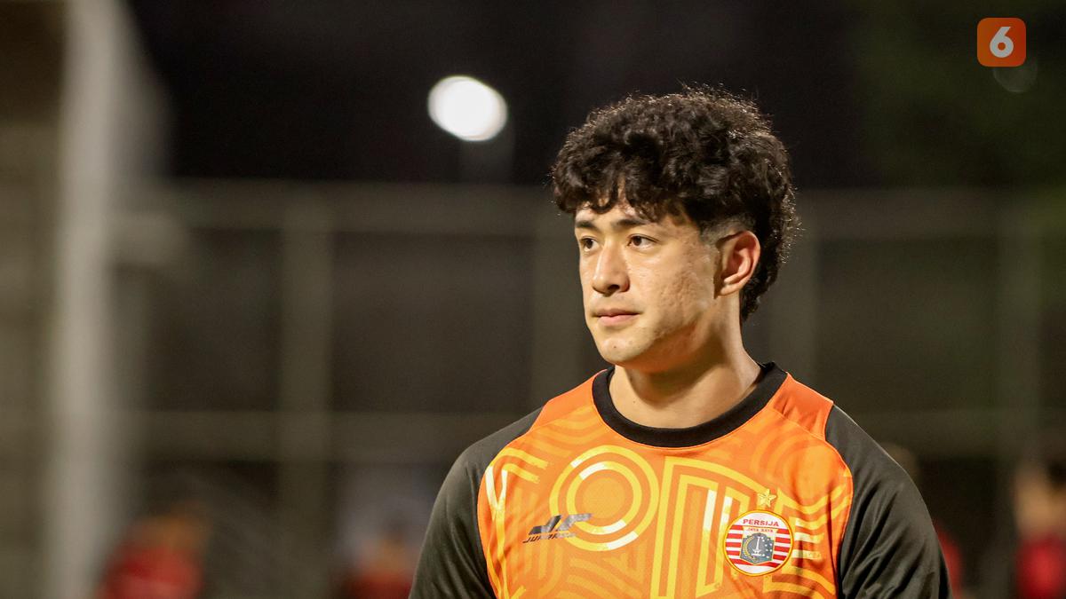 Cyrus Margono Kebobolan 3 Gol di Laga Debut Bareng Persija, Mauricio Souza Bakal Lakukan Ini  #Bola