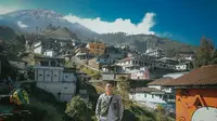 Butuh Kaliangkrik, desa wisata di kaki Gunung Sumbing, Magelang, yang disebut Nepal van Java. (dok. Instagram @jongki.wp/https://www.instagram.com/p/CETCUSasfvh/)