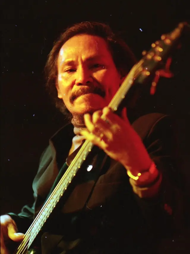 Benny Likumahuwa (https://www.instagram.com/p/CBMuz9lDTFC/)