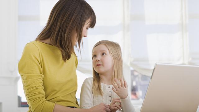 [Bintang] Ilustrasi Ibu dan Anak