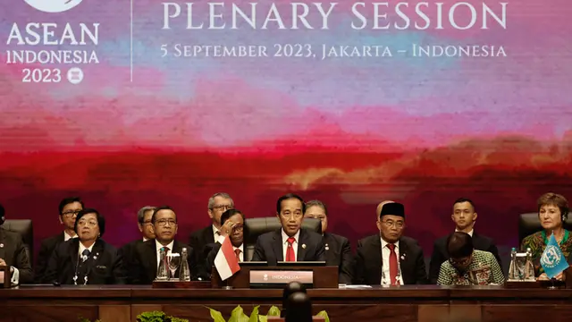 Jokowi Buka KTT ASEAN