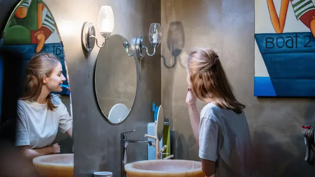 Sikat Gigi//copyright pexels/cottonbro studio