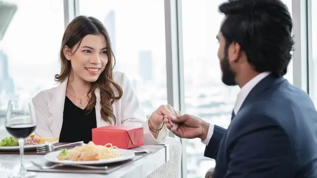 Cara Membedakan Cinta Tulus dan Palsu, Ini Tandanya