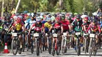 Aksi peserta Rhino Mountain Bike Cross Country Marathon (MTB XCM), di Tanjung Lesung, Sabtu (29/9/2018). (Humas MTB XCM)