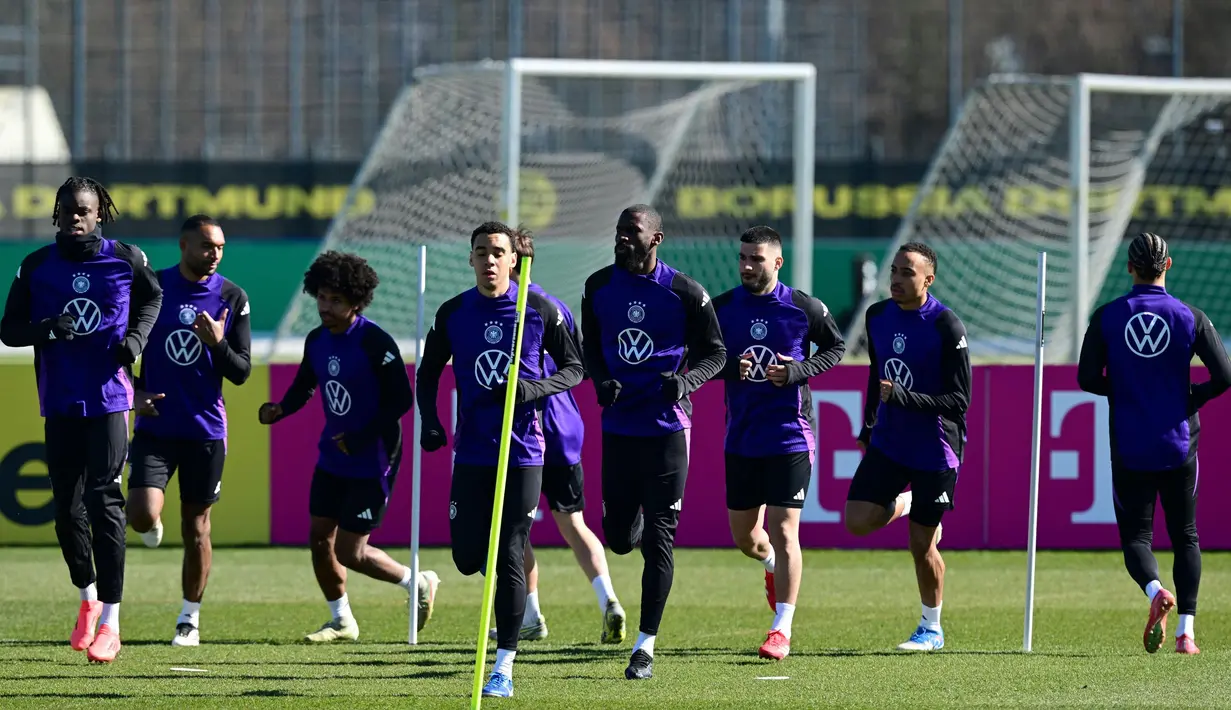 Bagi Jerman, tampil maksimal di Nations League juga bisa meningkatkan kepercayaan diri jelang kualifikasi Piala Dunia. Pasalnya, Jerman ingin menghapus catatan buruk mereka di turnamen besar sebelumnya. (Ina FASSBENDER/AFP)