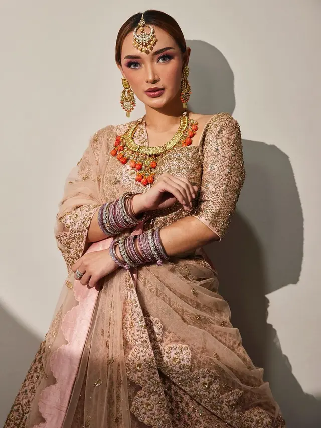 Zaskia Gotik