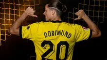 Gelandang anyar Borussia Dortmund, Marcel Sabitzer. Pemain Austria ini direkrut Dortmund dari Bayern Munchen setelah tidak dipermanen MU yang meminjamnya pada paruh kedua musim lalu. (Bola.com/Twitter Borussia Dortmund)