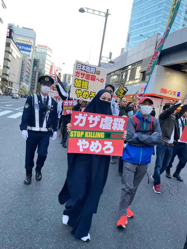Zaskia Adya Mecca ikut aksi bela Palestina (Instagram/zaskiaadyamecca)