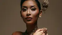 Bronze Glam Agnes Rahajeng di Miss Supranational 2026 Jadi Sorotan, Makeup Eksotisnya Memancarkan Pesona Perempuan Indonesia