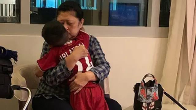 Ani Yudhoyono dan Cucu