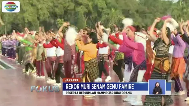 350 ribu peserta dari anggota dan keluarga TNI pecahkan rekor MURI dengan menari Gemu Famire.