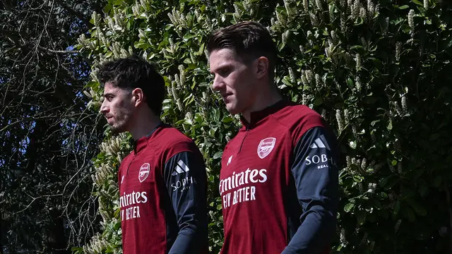 Foto: Metode Latihan Nyentrik Arsenal Gunakan Pulpen Jelang Laga Melawan Sporting CP di Liga Champions