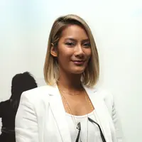 Tara Basro saat peluncuran trailer film '3 Srikandi' di Plaza Indonesia, Jakarta Pusat, Senin (18/4/2016) mengungkapkan hal paling berkesan saat menjalani syuting. (Andy Masela/Bintang.com)