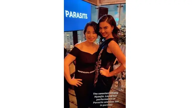 6 Momen Raline Shah Ikut Party Bareng Cast Parasite, Pegang Piala Oscar
