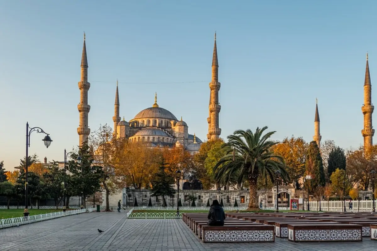 Ilustrasi Blue Mosque