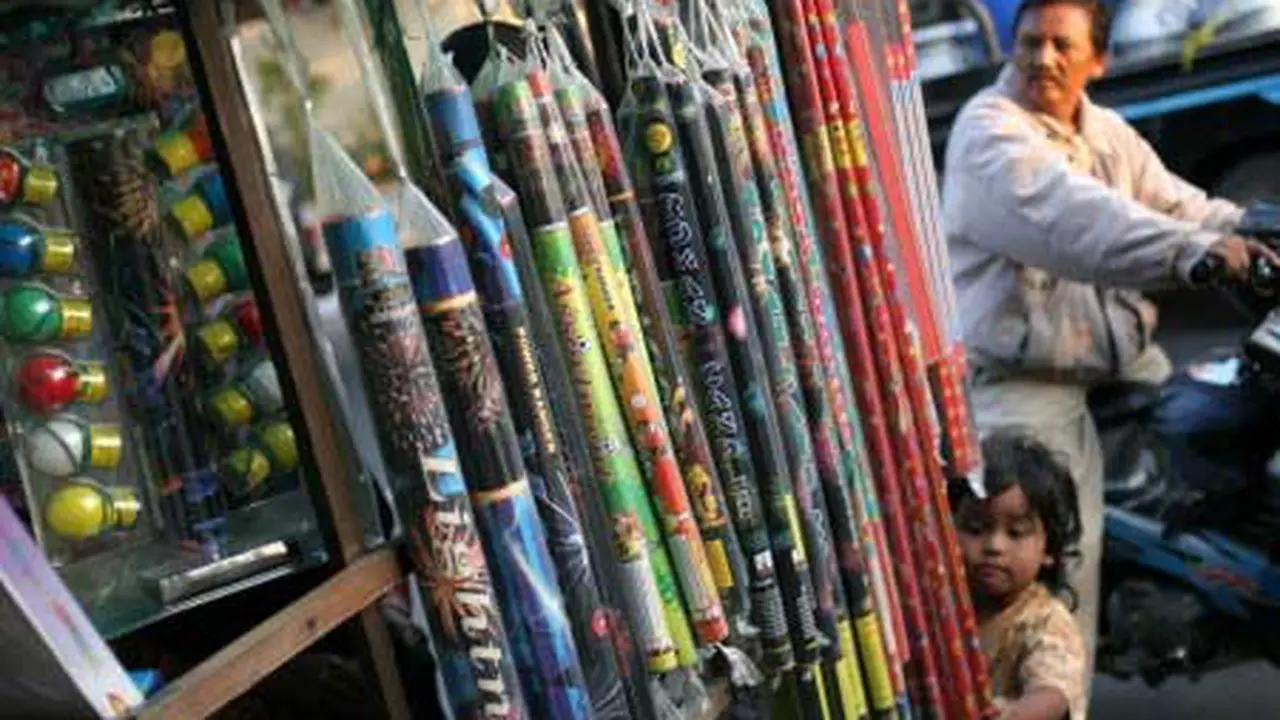 Tak Boleh Ada Kembang Api dan Petasan Selama Ramadan - Islami Liputan6.com