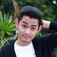 Miqdad sudah kantongi restu dari orang tua Dinda Kirana, misalnya saat mereka pergi nonton konser di Bangkok.