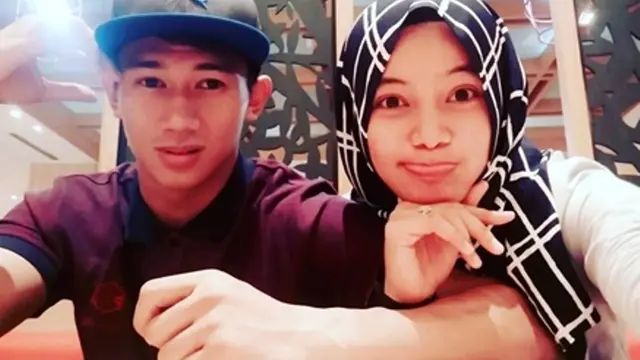 8 Potret Pasutri Pesilat Iqbal dan Sarah yang Berhasil Kawinkan Medali Emas