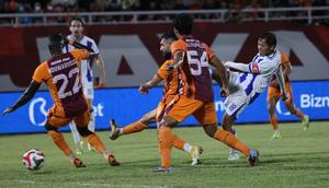 Adam Alis cetak gol di laga Borneo FC vs Persib Bandung. (Dok Persib)