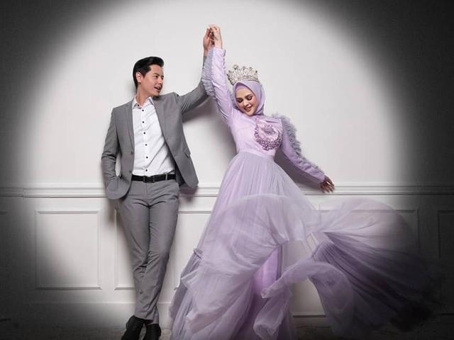 Saksikan Streaming Akad Nikah Serta Resepsi Roger Danuarta Cut Meyriska Di Vidio Showbiz Liputan6 Com