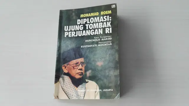 Buku Diplomasi: Ujung Tombak Perjuangan RI karya Mohamad Roem