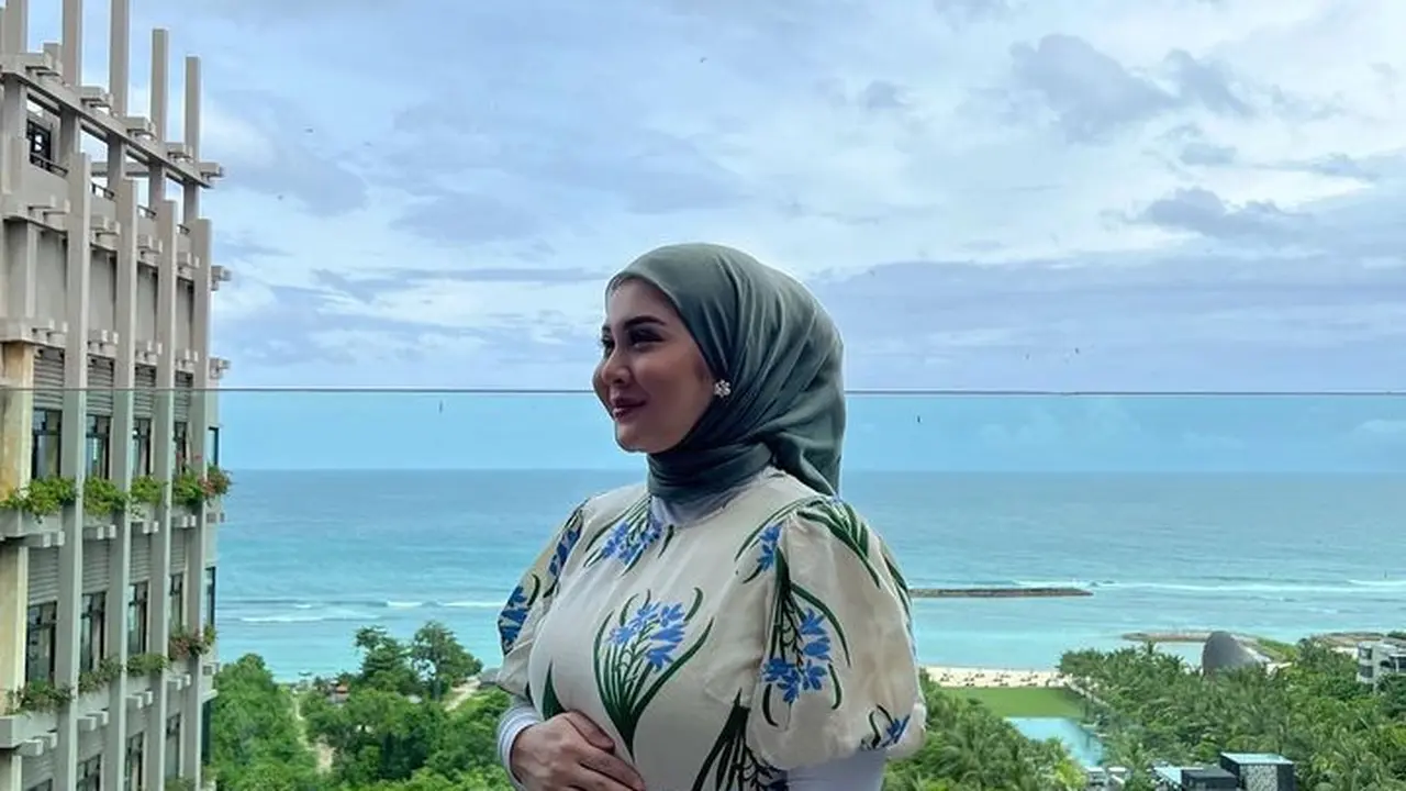 Cara Mudah Mengenakan Hijab Lilit Populer di Kalangan Wanita Muslimah