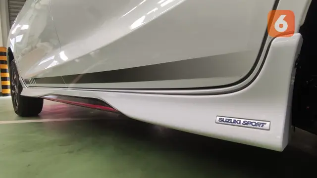 Suzuki Ertiga SS FF