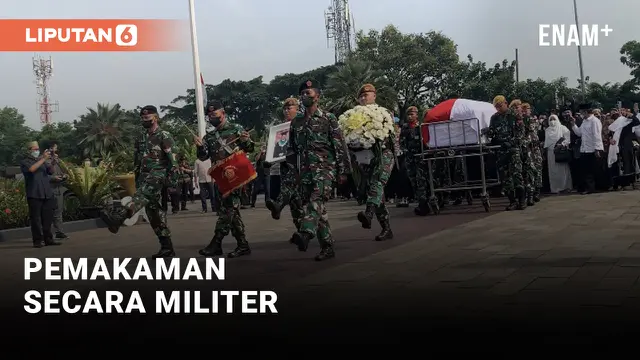 VIDEO: Profesor Azyumardi Azra Dimakamkan Secara Militer