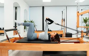 Mat Pilates vs Reformer Pilates, Kenali Perbedaannya Sebelum Mulai Olahraga