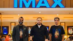 Vice President Theatre Sales: India, South East Asia, Australia and New Zealand IMAX, Preetham Daniel, menyambut hangat Pengabdi Setan 2: Communion sebagai yang pertama di Asia Tenggara, dirilis dalam format IMAX. Pihaknya punya alasan khusus mengapa memilih film ini untuk menjalani proses DMR. “Pengabdi Setan 2: Communion adalah IP kuat dan mempunyai teknis berkualitas tinggi sehingga layak mendapat treatment IMAX,” urainya. (Foto: Dok. Poplicist)