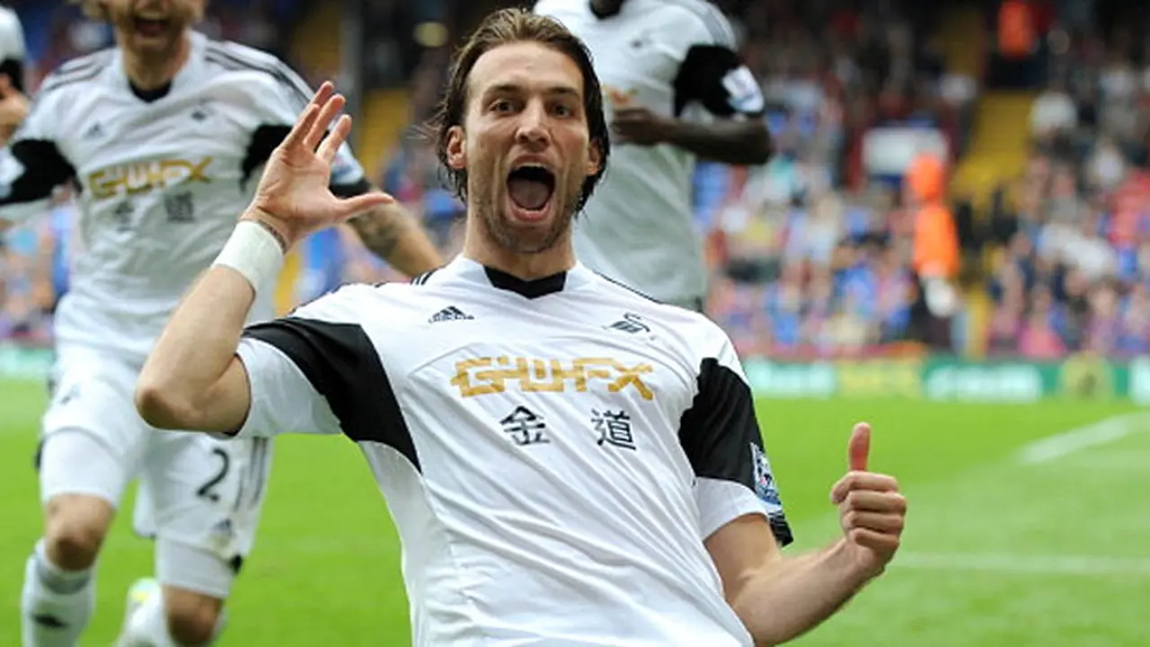 miguel-michu-131014c.jpg