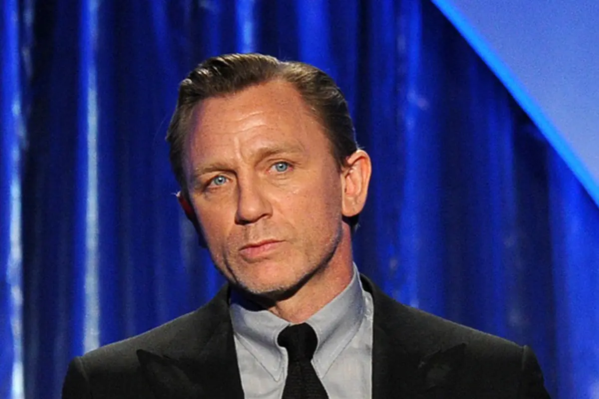 Daniel Craig