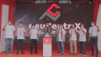 Peresmian data center neuCentrIX  (Neutral Cloud & Internet Exchange) yang kedua di Kalimantan atau yang ke delapan belas di Indonesia,  berlokasi di Ulin, Banjarmasin, Provinsi Kalimantan Selatan, Kamis (8/4).