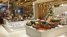 Raffles Hotel menghadirkan sajian lezat untuk merayakan kemeriahan akhir tahun di hotel yang sudah berdiri 130 tahun itu. (Liputan6.com/Pool/Raffles Hotel)