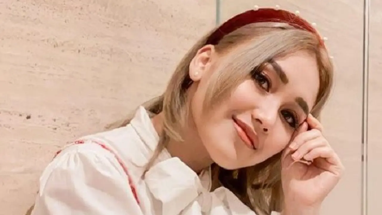Ayu Ting Ting (Foto: Instagram/@ayutingting92)