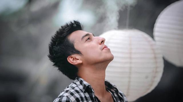 6 Potret Terbaru Aliff Alli, Pemeran Pandu di Film Heart 2 Heart