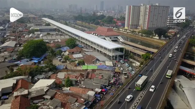 Pemprov DKI Jakarta hari ini melakukan soft launcing pembangunan Sky Bridge (Jembatan Multiguna) di pasar Tanah Abang. Rencananya Ratusan PKL akan menempati kios di Sky Bridge Tanah Abang