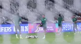 Pemain Timnas Arab Saudi melakukan sesi latihan jelang bertanding melawan Indonesia di Stadion Utama Gelora Bung Karno, Senayan, Jakarta, Senin (18/11/2024). (Bola.com/M Iqbal Ichsan)