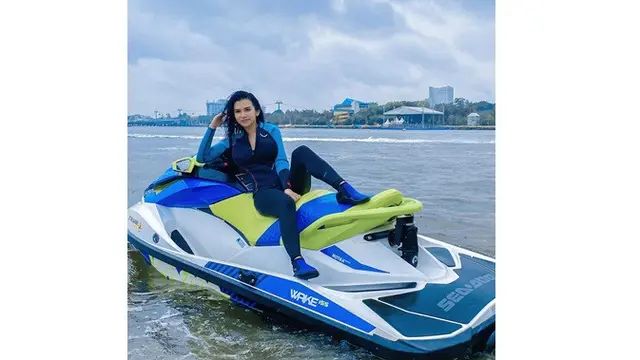 7 Potret Maria Vania saat Olahraga, Pilih Pola Hidup Sehat Demi Tubuh Proporsional